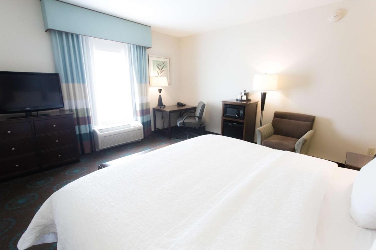 Hampton Inn & Suites Middlebury Eksteriør bilde