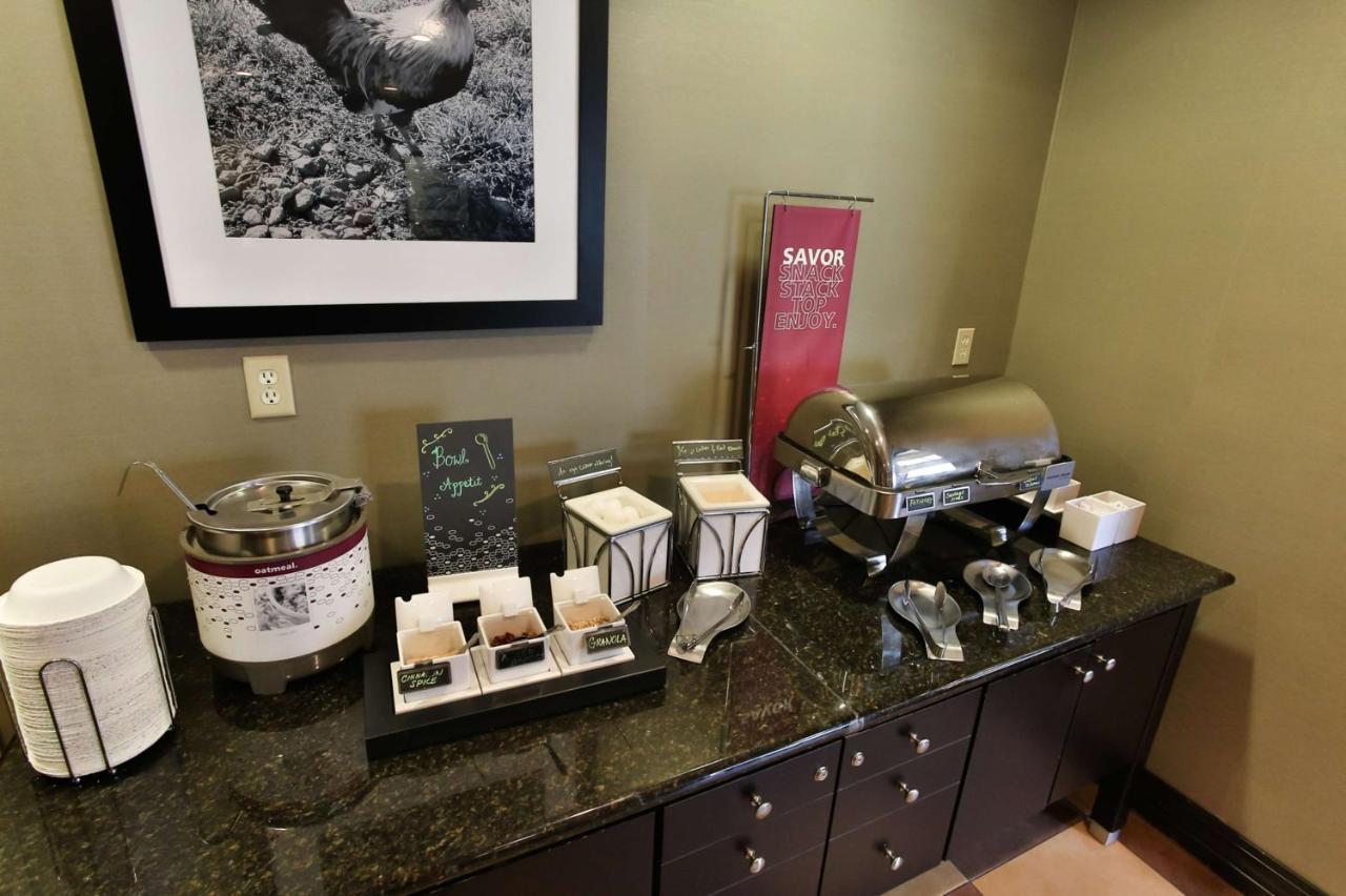 Hampton Inn & Suites Middlebury Eksteriør bilde