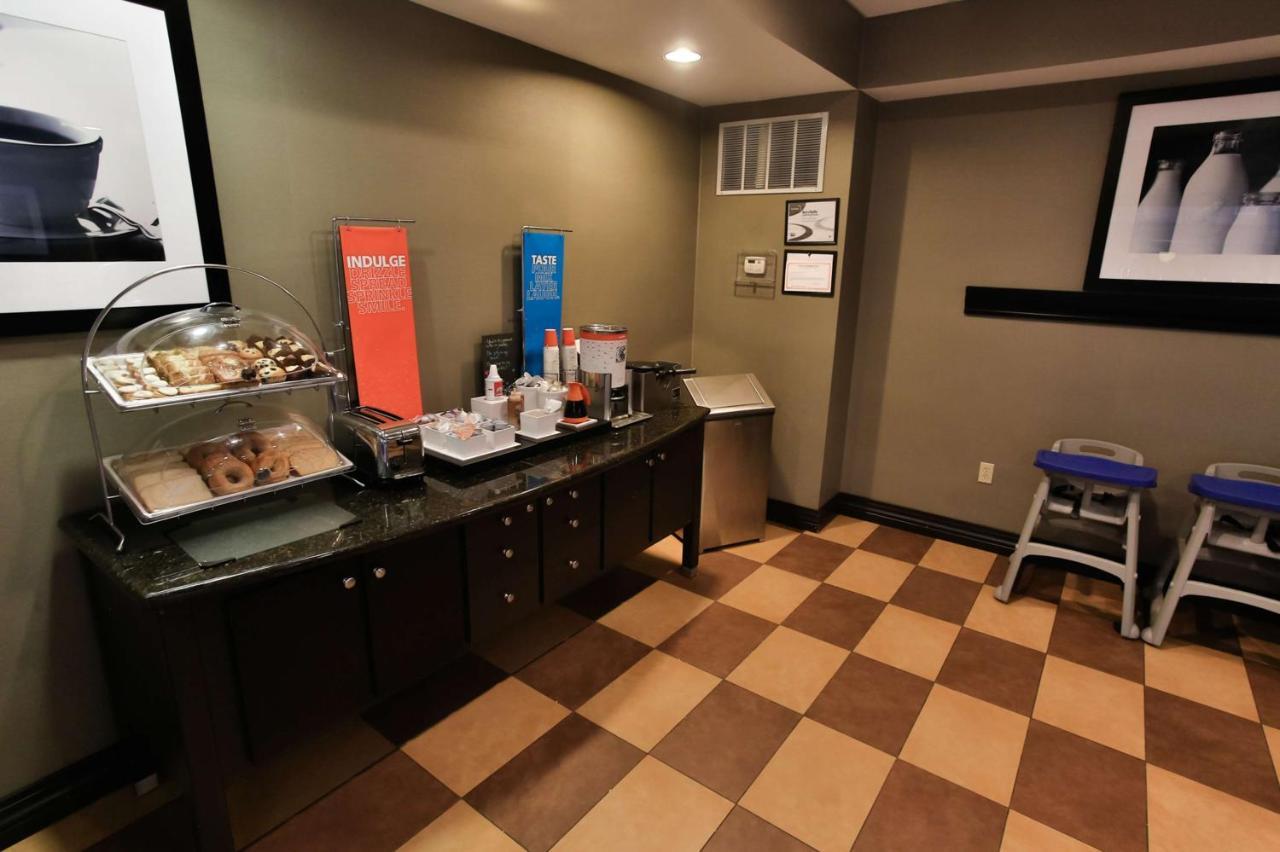 Hampton Inn & Suites Middlebury Eksteriør bilde